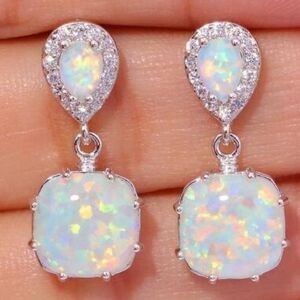 NWT Gorgeous Opal Earrings